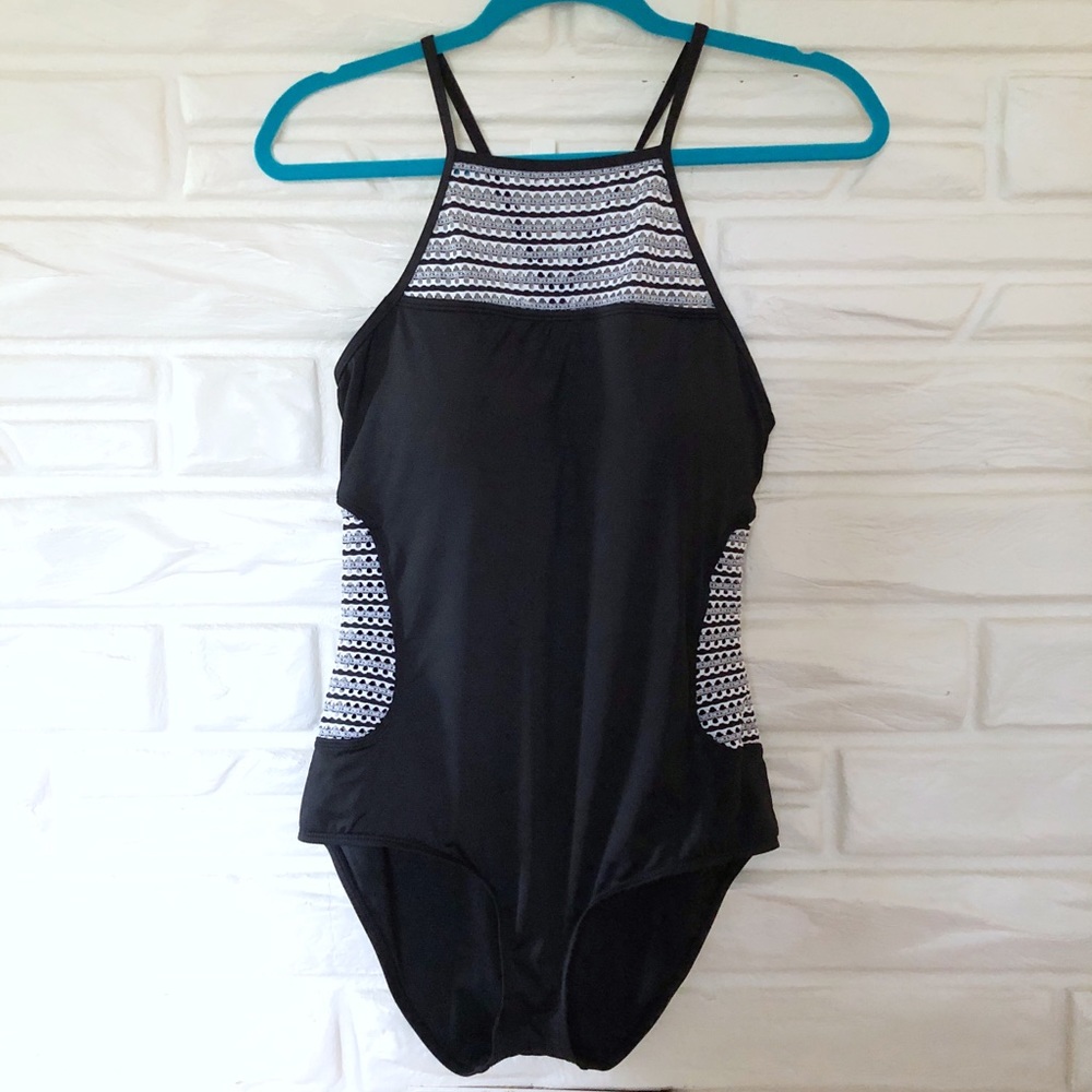 Size 14 Liz Claiborne one piece swimsuit